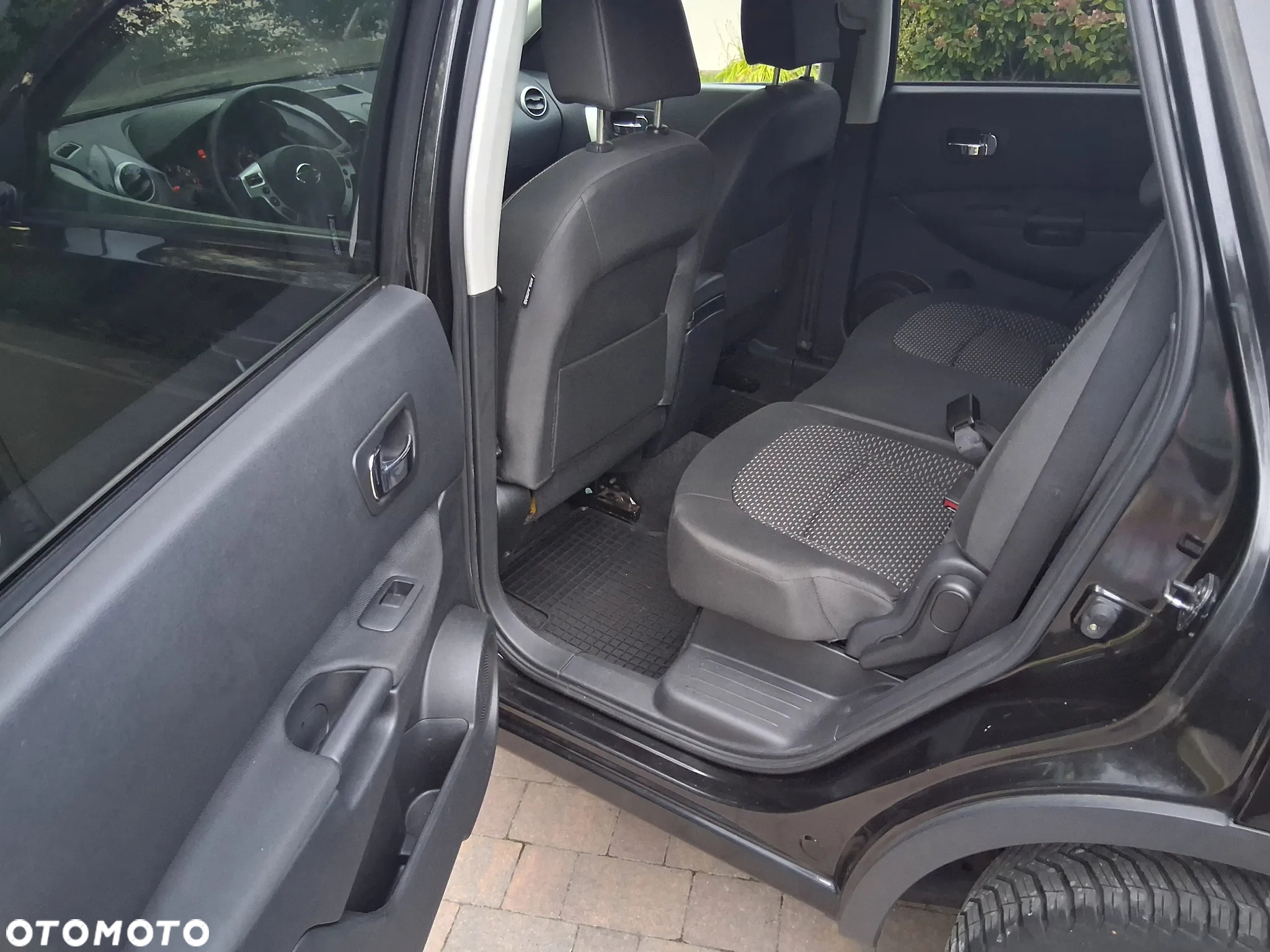 Nissan Qashqai+2 2.0 Acenta - 10
