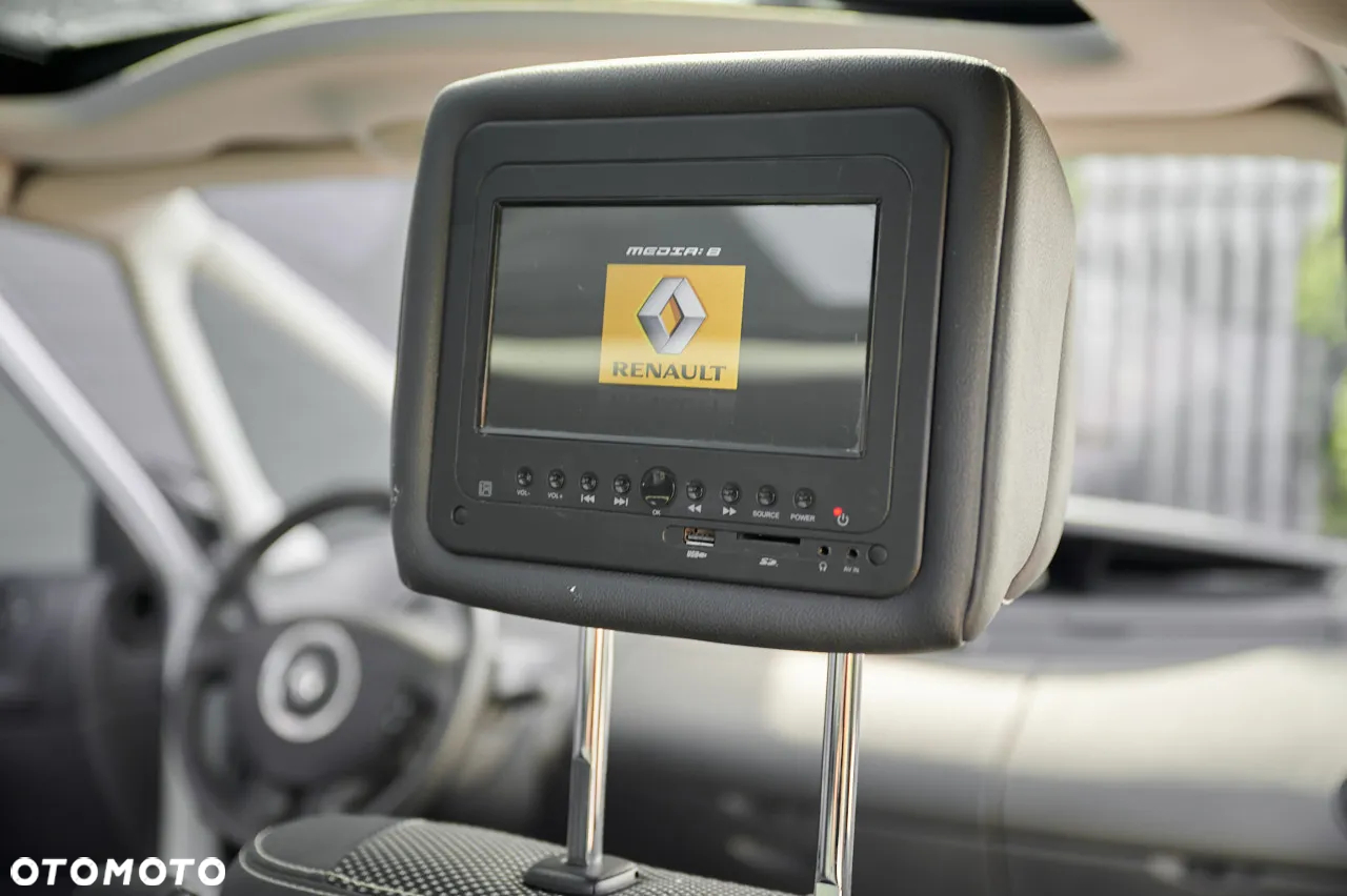Renault Espace 2.0 dCi Celsium ESM - 16