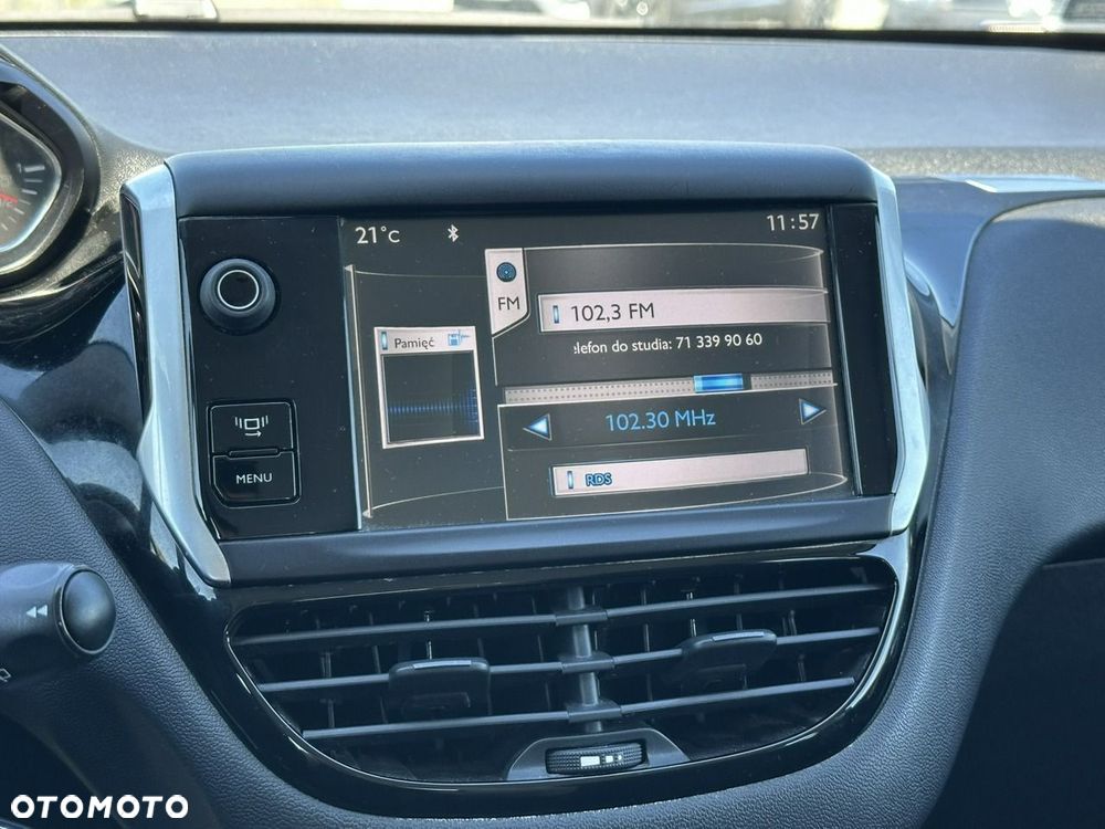 Peugeot 208 1.2 PureTech Active - 21