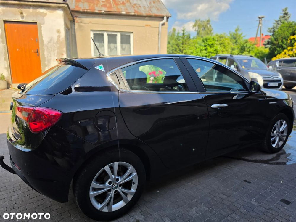 Alfa Romeo Giulietta - 8