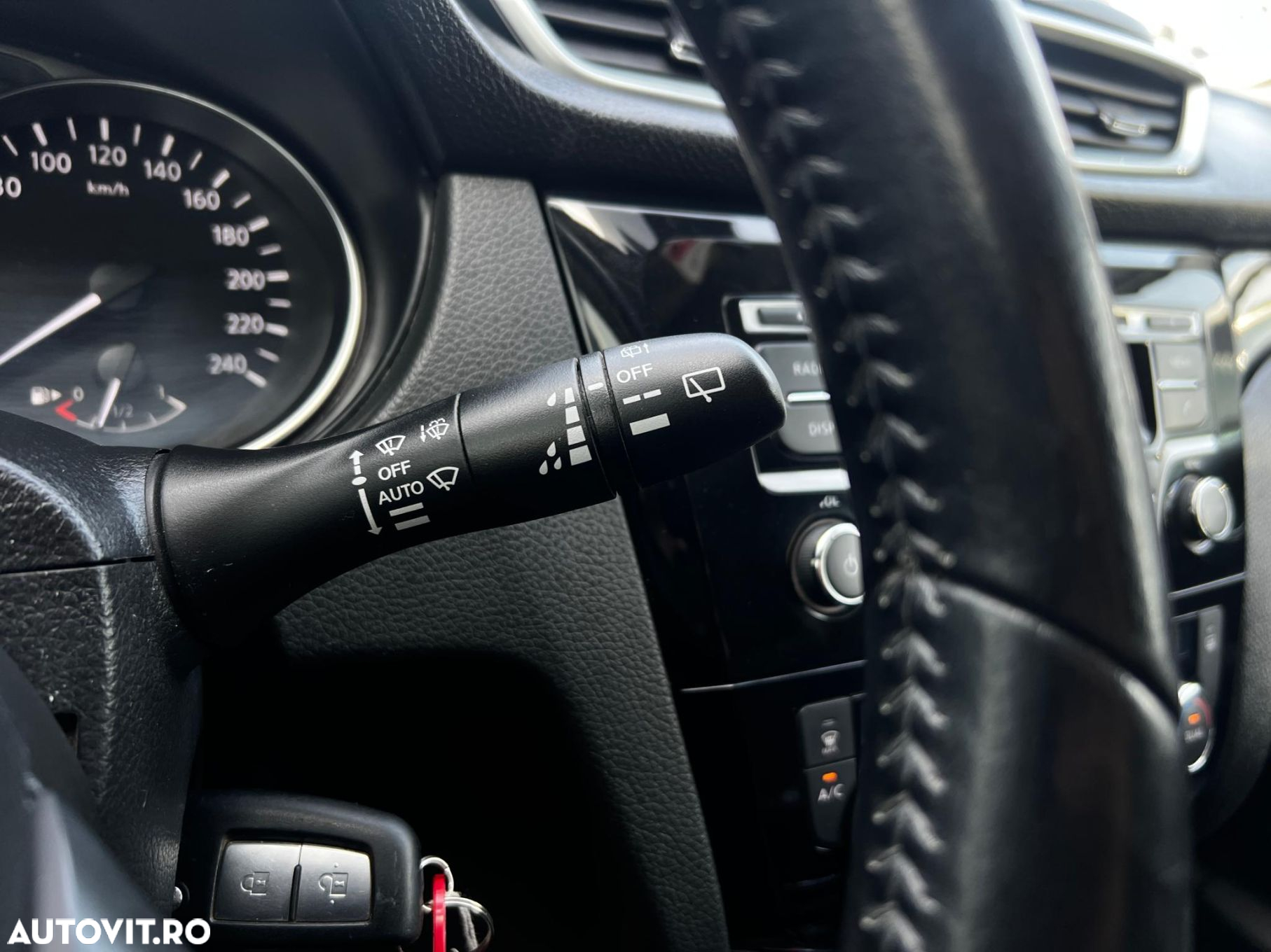 Nissan Qashqai - 12