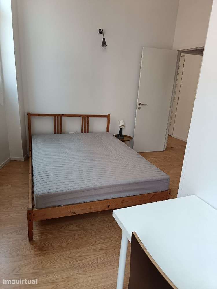 Apartamento T3 Mobilado e Equipado em Cedofeita-Porto - Grande imagem: 2/10