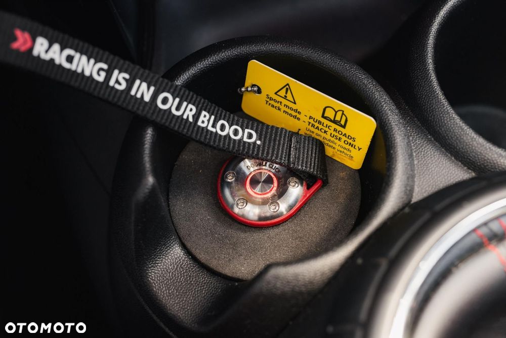 MINI John Cooper Works - 26