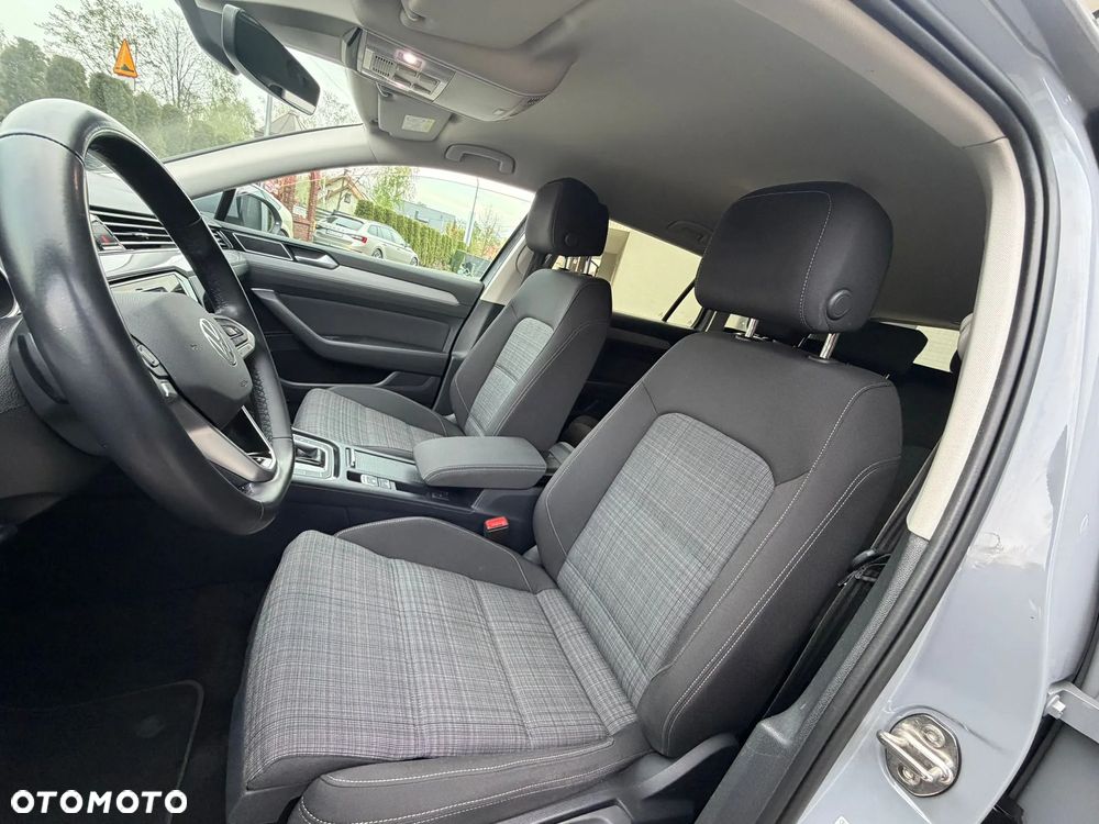 Volkswagen Passat 1.5 TSI EVO Business DSG - 6