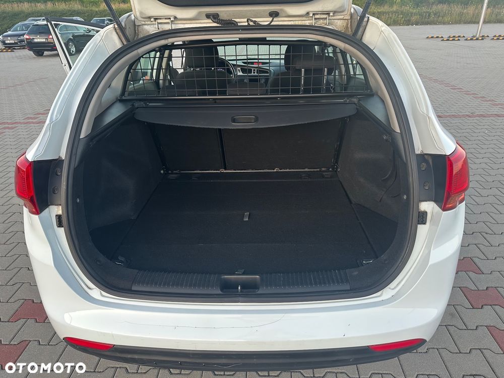 Kia Ceed 1.6 CRDi M - 9