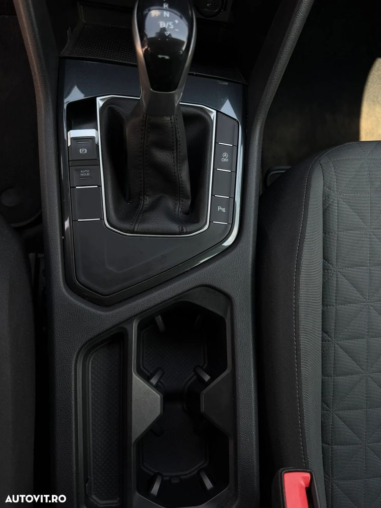VOLKSWAGEN Tiguan 2021 — imagine 26