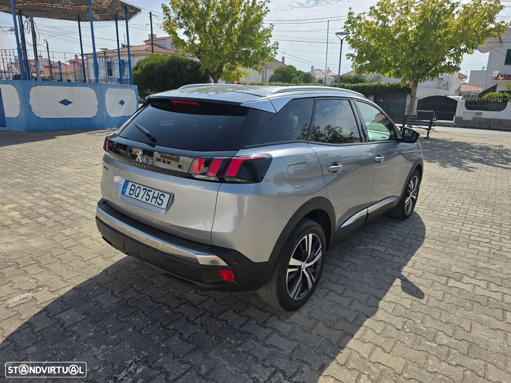 Peugeot 3008 1.2 PureTech Allure Pack - 5