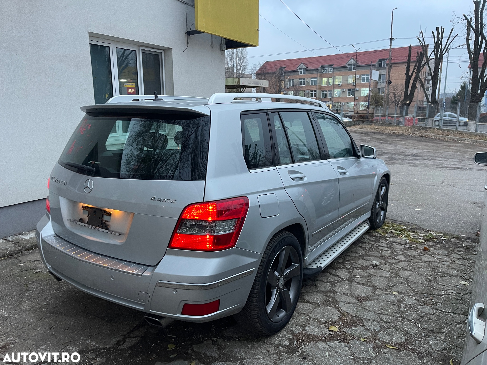 Mercedes-Benz GLK 220 CDI DPF 4Matic BlueEFFICIENCY 7G-TRONIC - 7