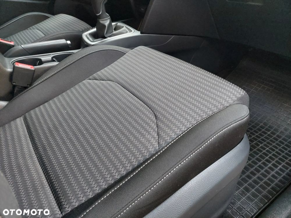 Kia Ceed 1.5 T-GDI M - 15