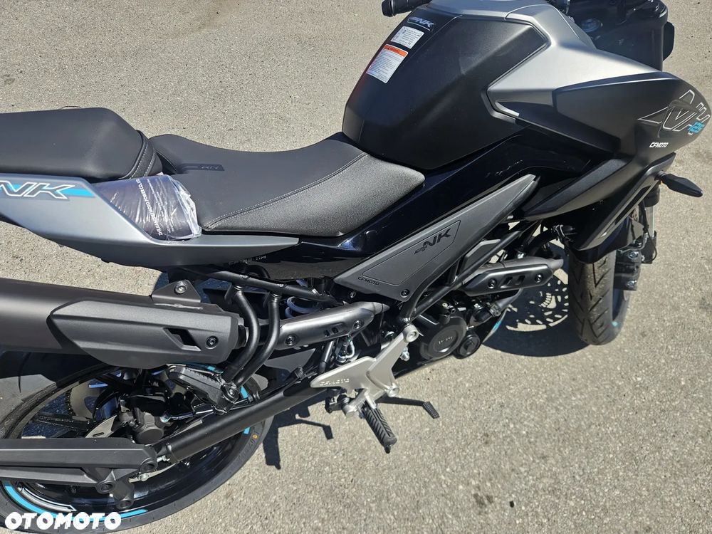 CFMoto NK - 10