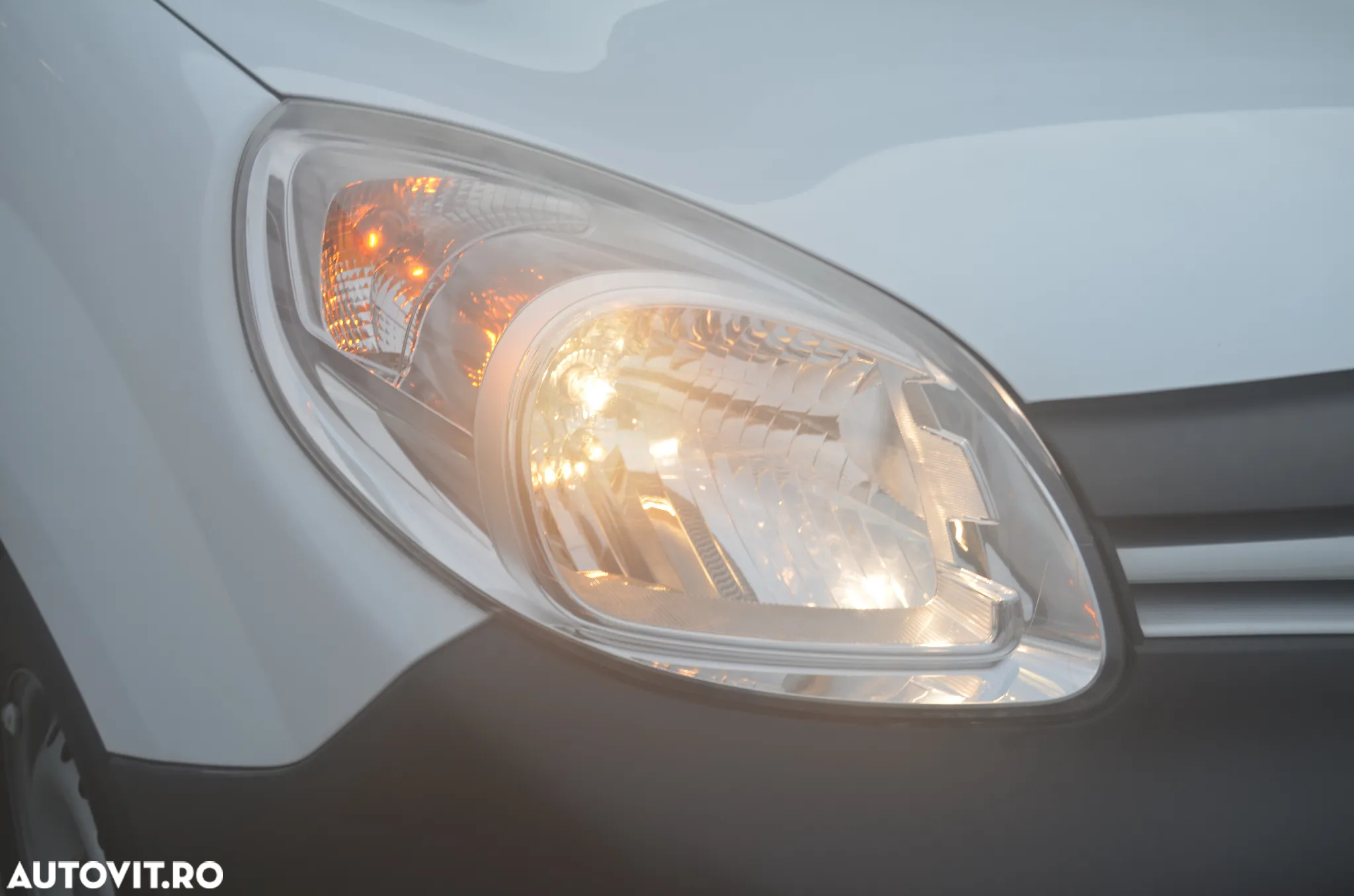 Renault Kangoo dCi 90 FAP Grand - 33
