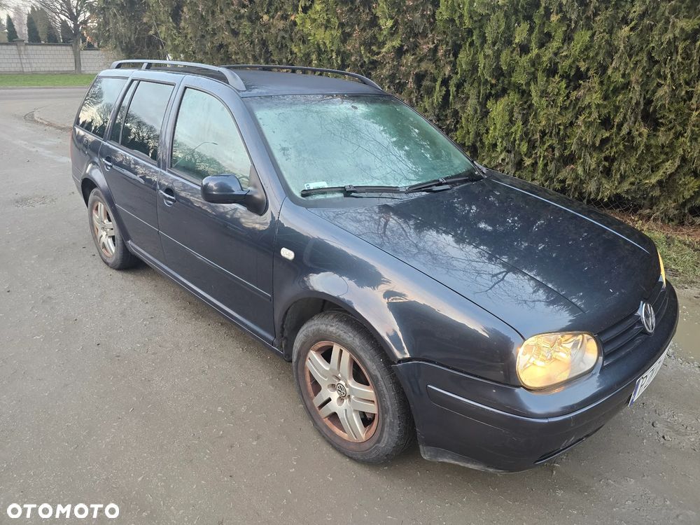 Volkswagen Golf Variant 1.6 Comfortline - 4