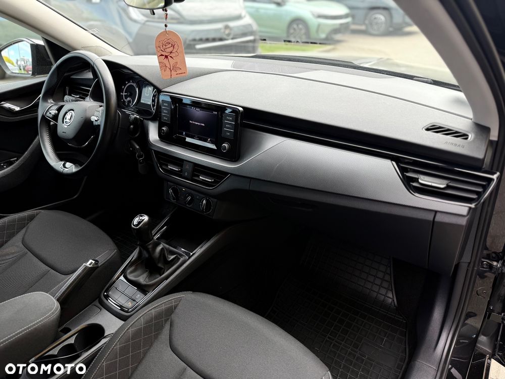 Skoda Kamiq 1.0 TSI Active - 27