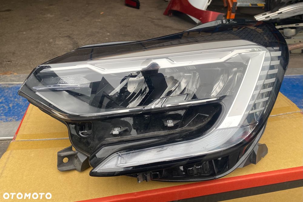 RENAULT CAPTUR 2 II LIFT FL 2023r Igła! Kompletna LAMPA PRZEDNIA LEWA REFLEKTOR LEWY PRZEDNI PRZÓD FULL LED  LEDOWY  EUROPA FULLLED 260608054R Wwa - 2