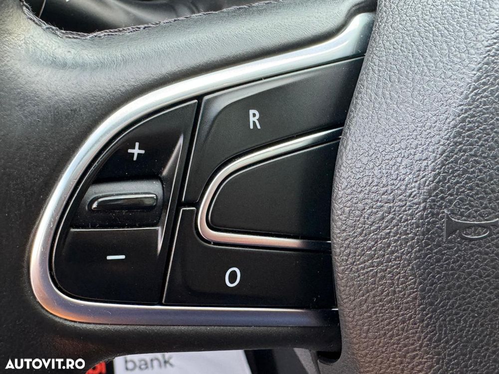 Renault Kadjar Energy dCi 130 Bose Edition - 21