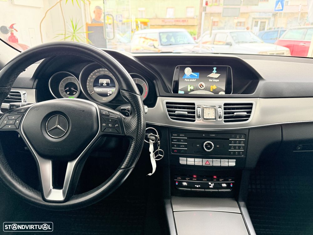 Mercedes-Benz E 220 CDi Avantgarde BE Auto.140g - 13