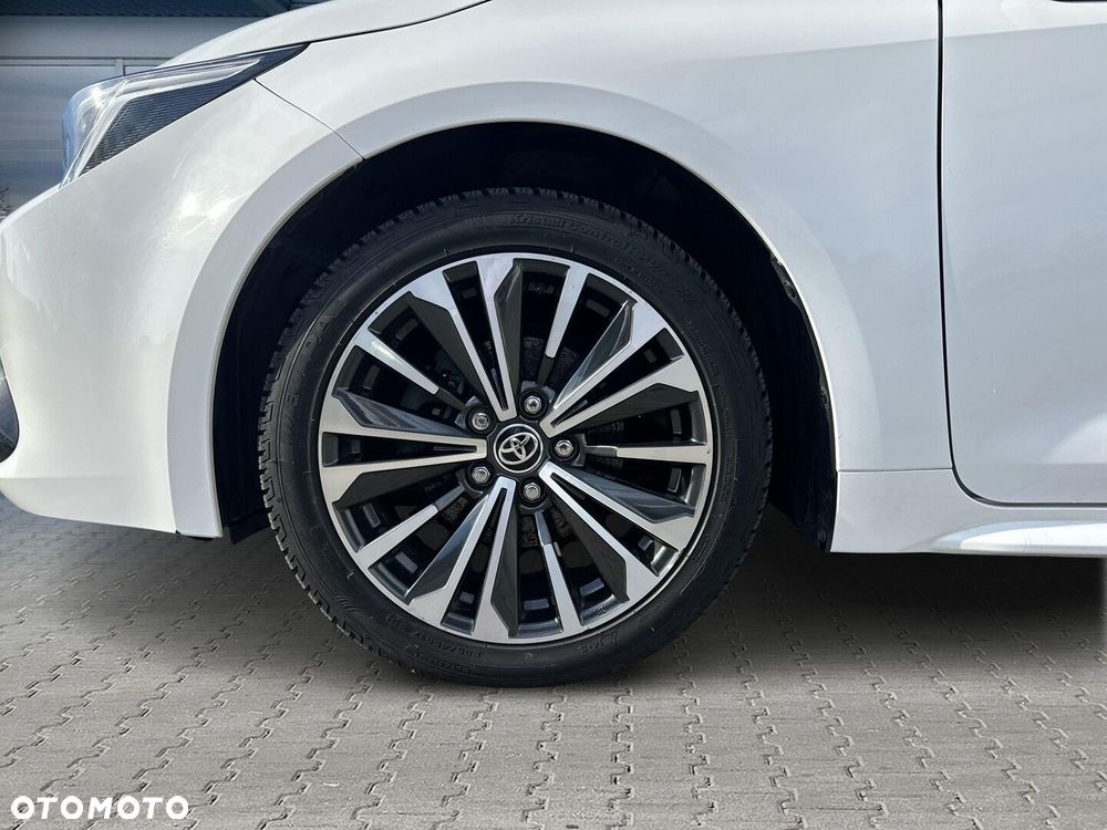 Toyota Corolla 1.8 Hybrid Style - 25