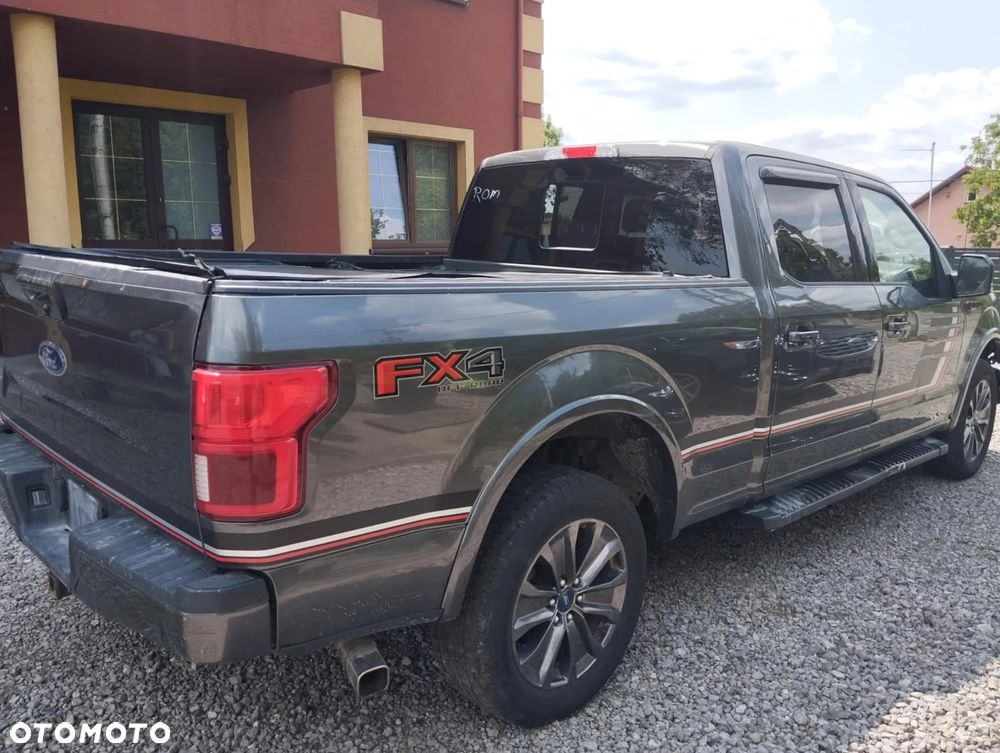 Ford F150 - 4