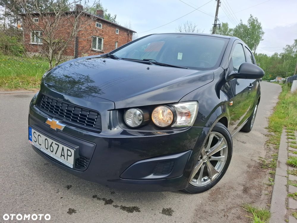 Chevrolet Aveo - 9