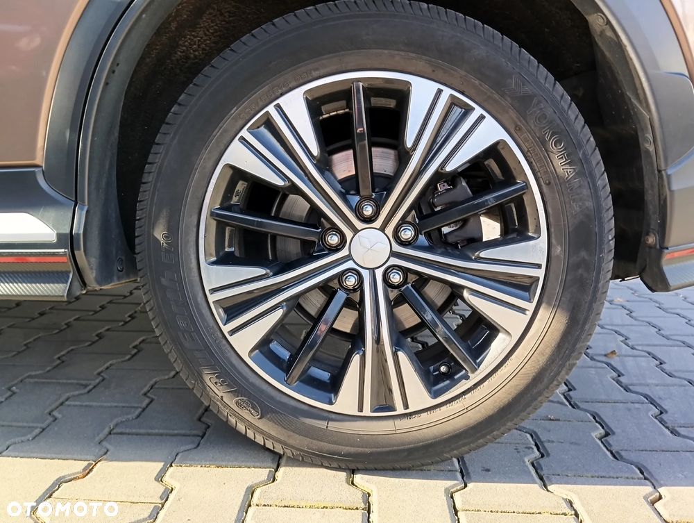 Mitsubishi Eclipse Cross 1.5 T GPF Intense Plus CVT - 11