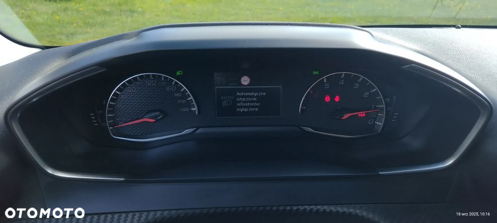 Peugeot 208 1.2 PureTech Allure Pack S&S - 13
