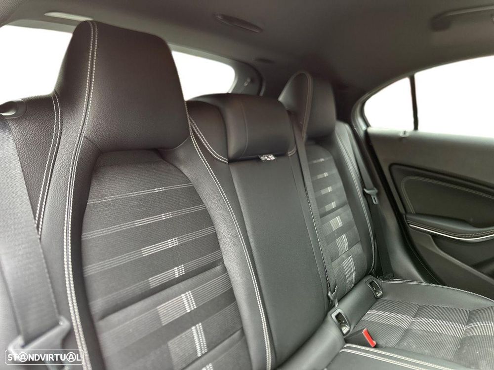 Mercedes-Benz A 180 d Urban Aut. - 16