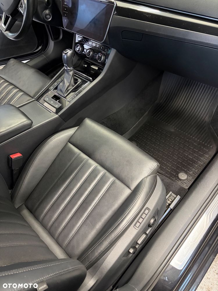 Skoda Superb 2.0 TDI 4x4 L&K DSG - 7