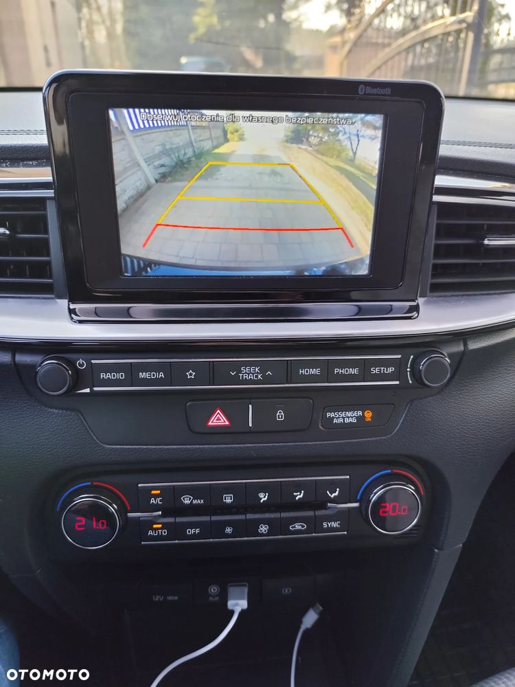 Kia Ceed 1.4 T-GDI L - 17