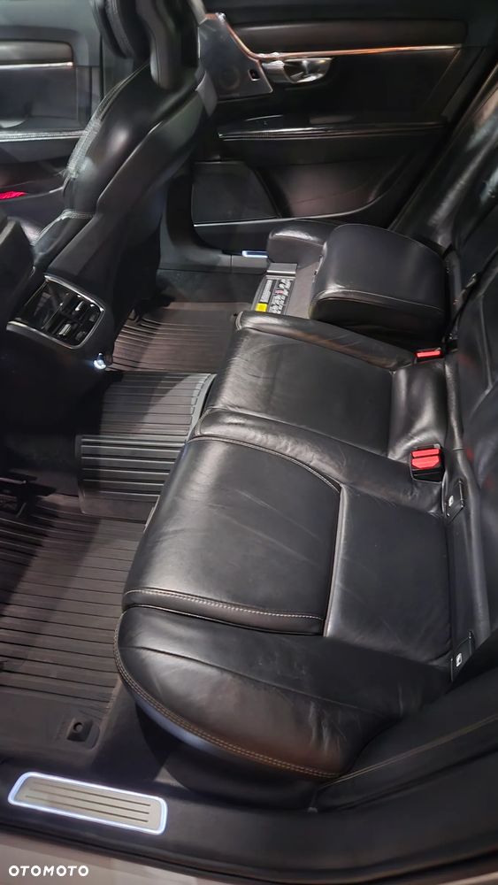 Volvo V90 Cross Country T5 AWD Pro - 26
