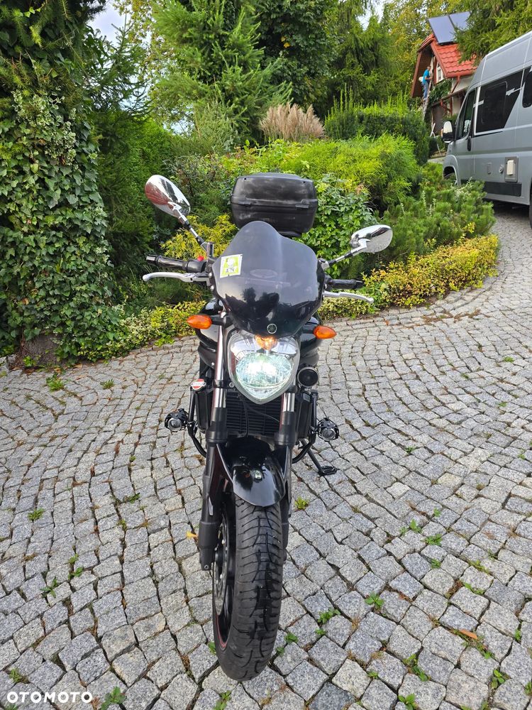 Yamaha FZ6 - 4