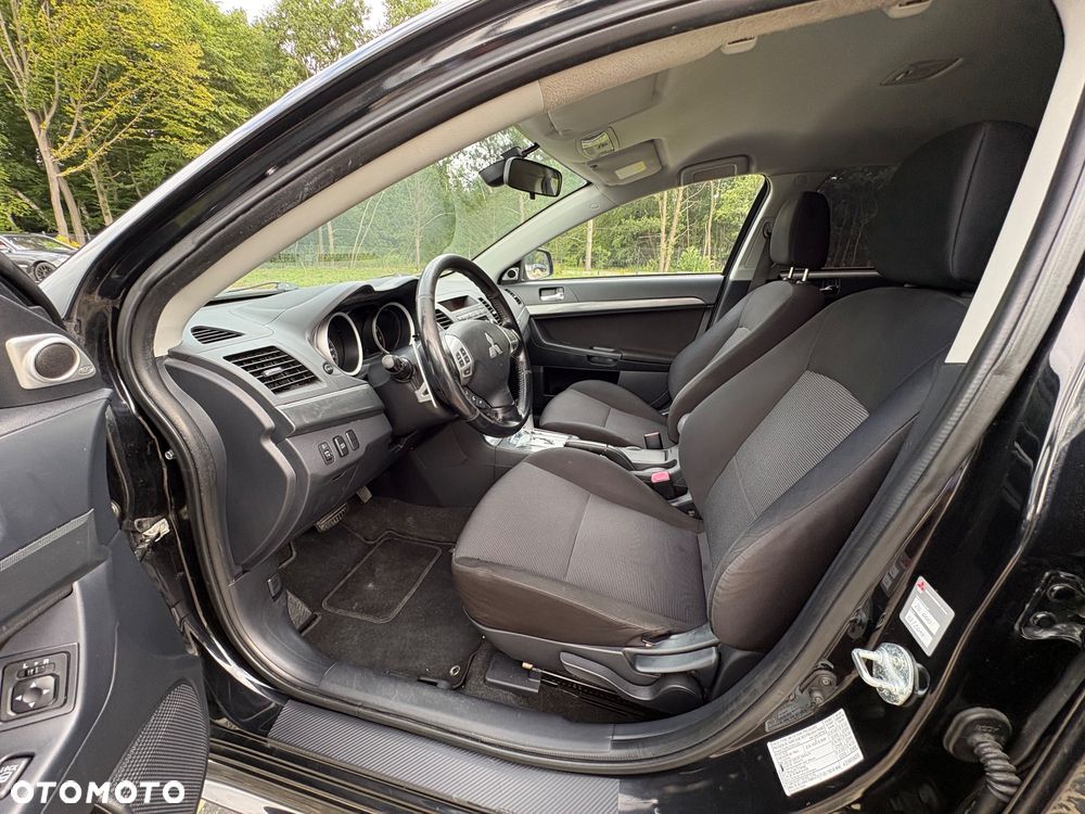 Mitsubishi Lancer 1.8 Clear Tec CVT Plus - 20