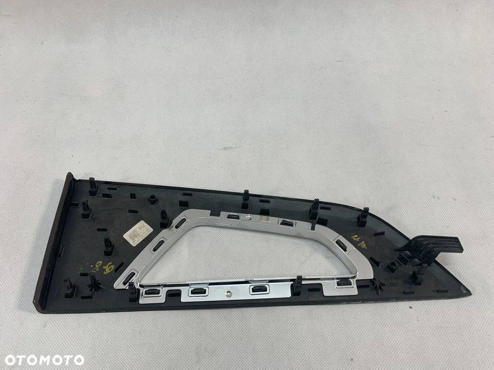 Audi Q7 Q8 Listwa ozdobna drzwi prawa tyl tylna karbon - 2