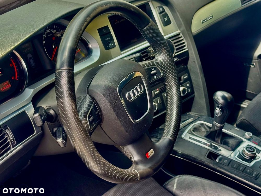 Audi A6 Avant 2.7 TDI DPF quattro tiptronic - 12
