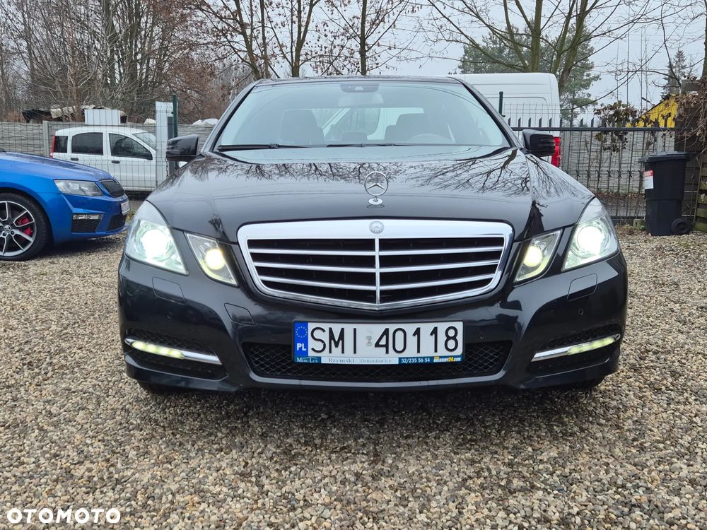 Mercedes-Benz Klasa E 200 CDI DPF BlueEFFICIENCY 7G-TRONIC Avantgarde - 7