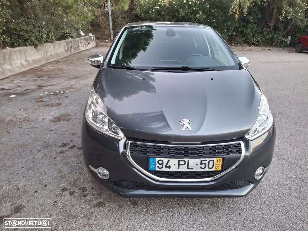 Peugeot 208 1.2 VTi SE Style - 2