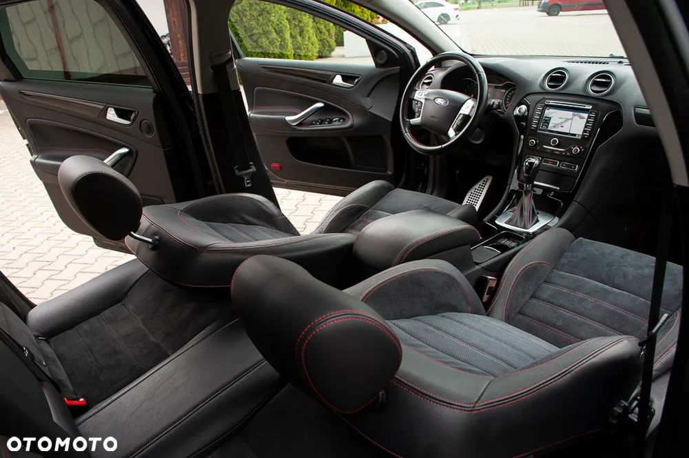 Ford Mondeo 2.0 EcoBoost Titanium S - 22