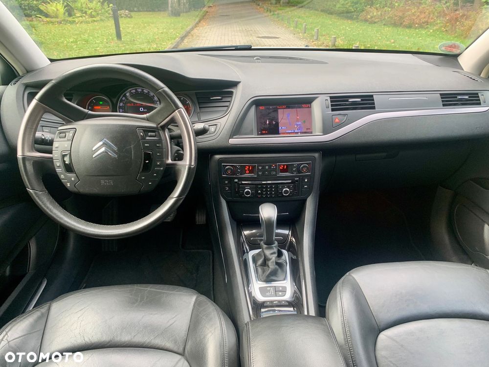 Citroën C5 2.0i 16V Exclusive Equilibre Navi - 12