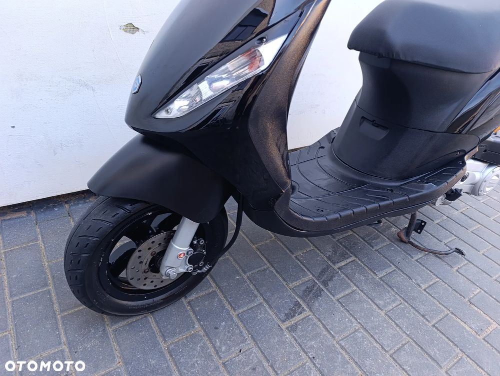 Piaggio ZIP - 9