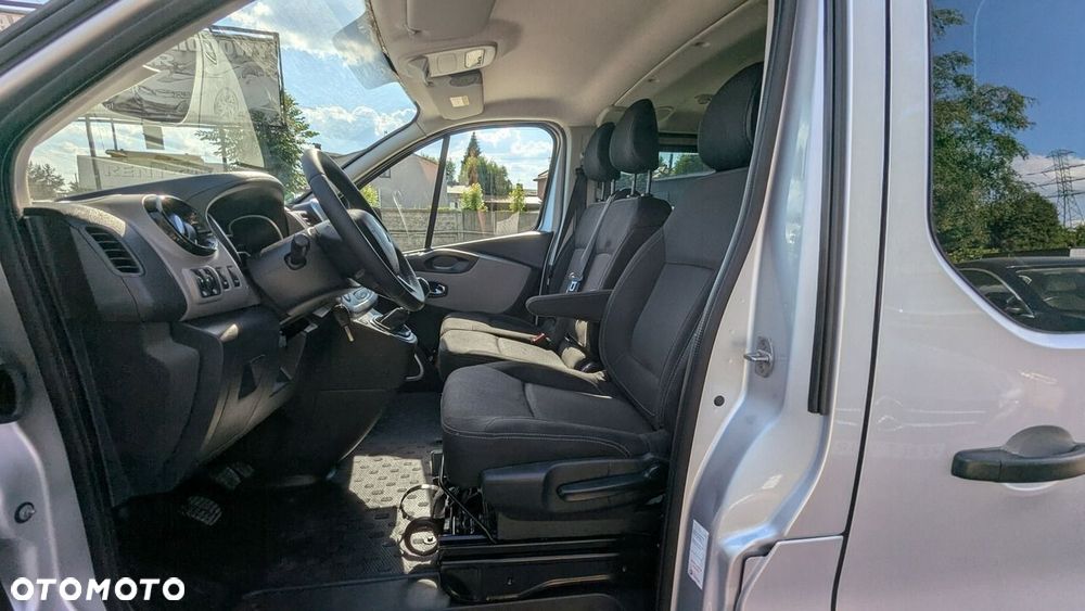 Renault Trafic - 15