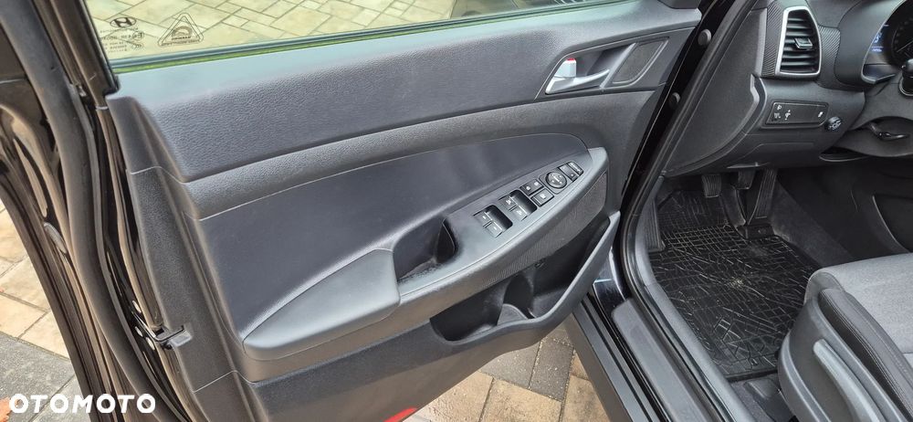 Hyundai Tucson 1.6 GDI BlueDrive Style 2WD - 17