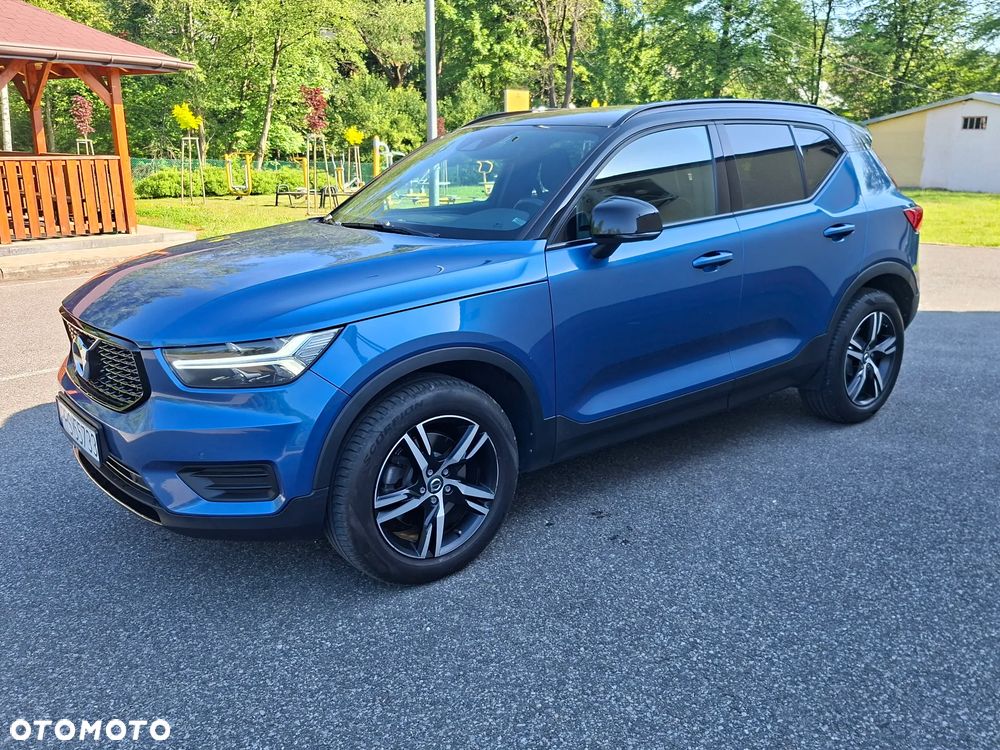 Volvo XC 40 T4 R-Design - 3