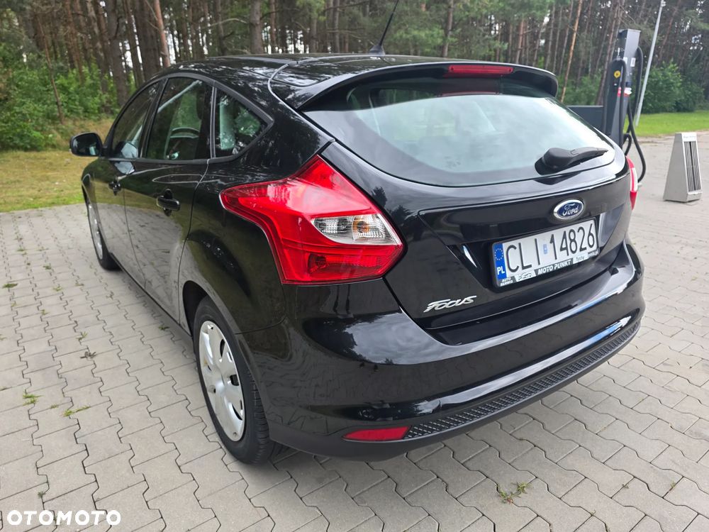 Ford Focus 1.6 Ambiente - 15