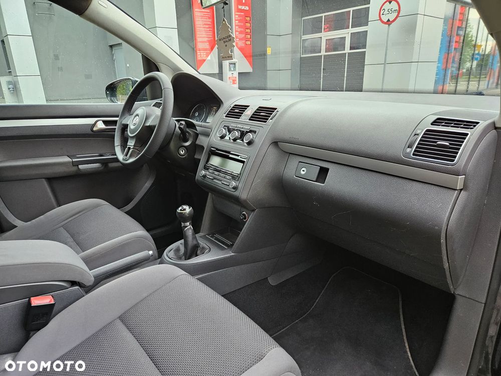 Volkswagen Touran 1.6 TDI DPF BlueMotion Technology Trendline - 5