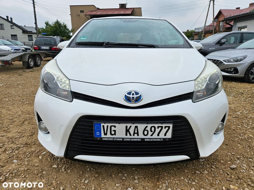 Toyota Yaris 1.5 VVT-i Life - 13