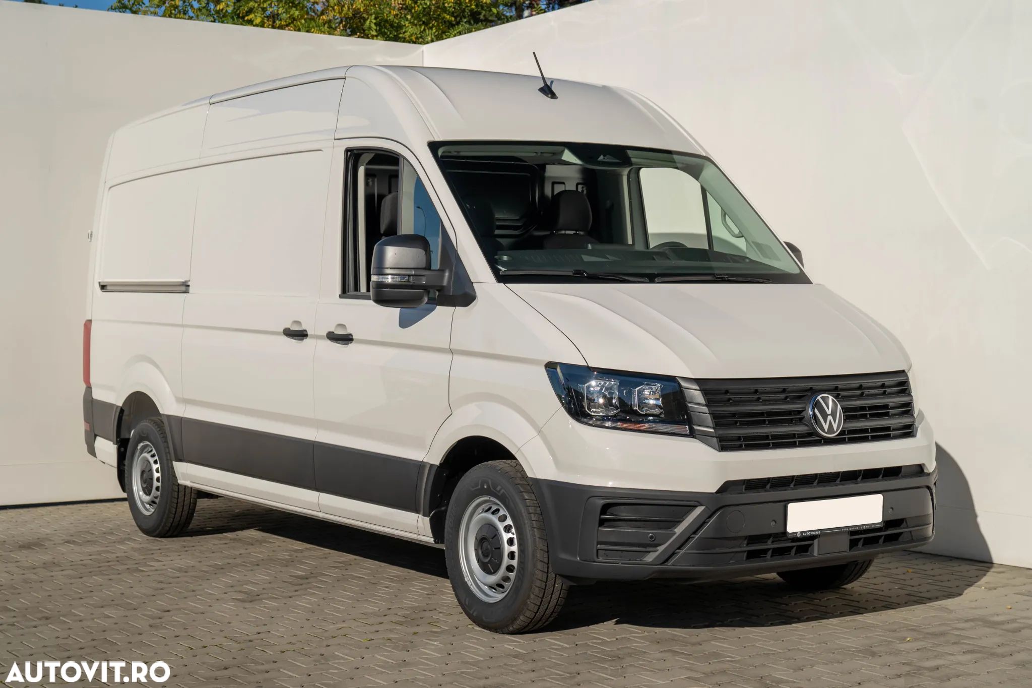 Volkswagen Crafter 3.5 Furgon L3H3 FWD 103kW - 1