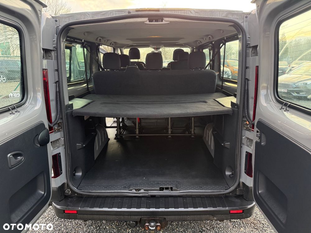 Renault Trafic - 17