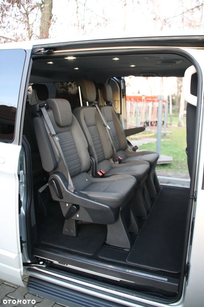 Ford Tourneo Custom 2.0 EcoBlue L2 Titanium - 14