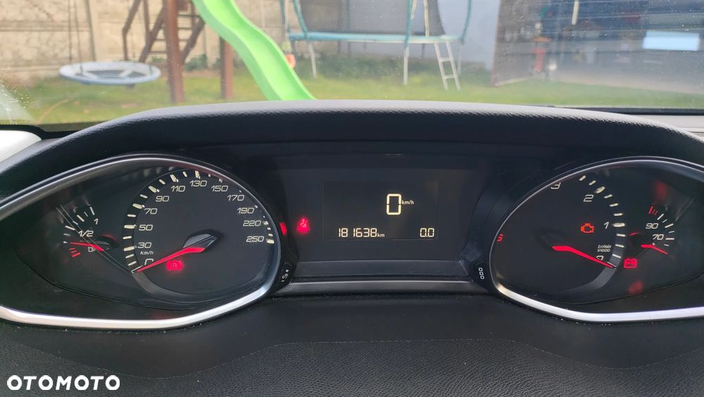 Peugeot 308 1.6 BlueHDi Business Line S&S - 6