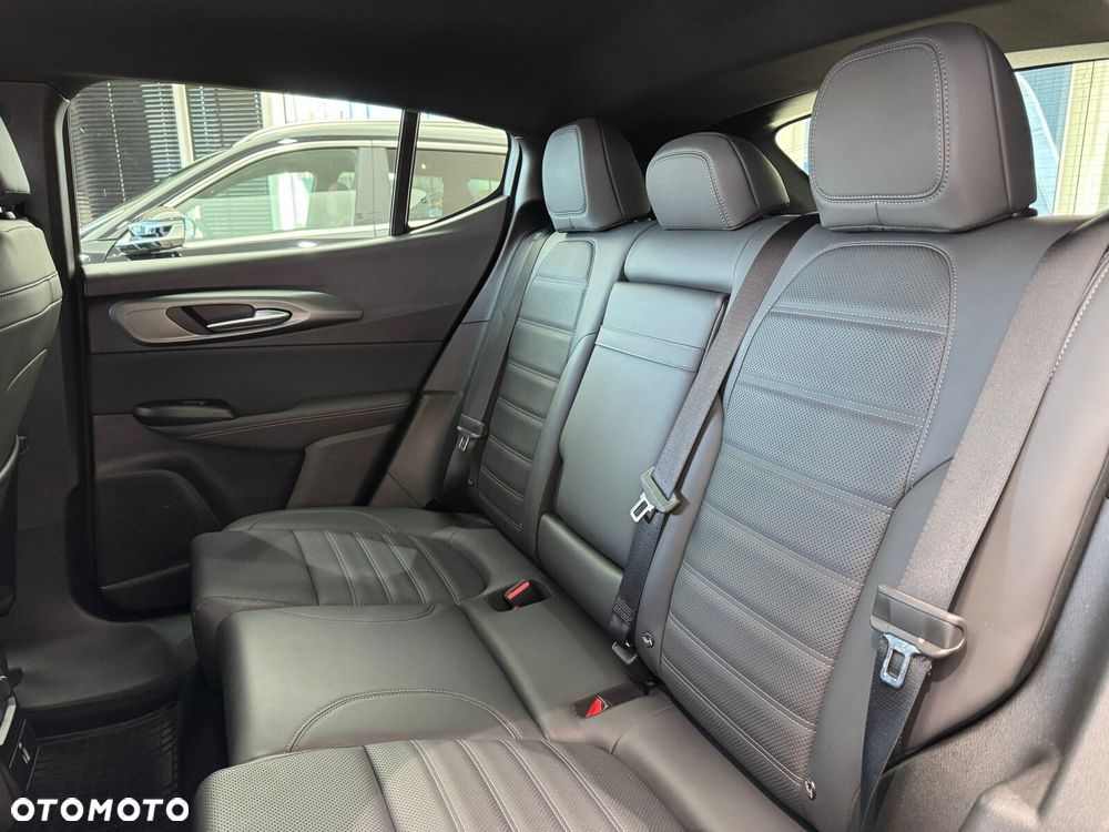 Alfa Romeo Tonale - 12