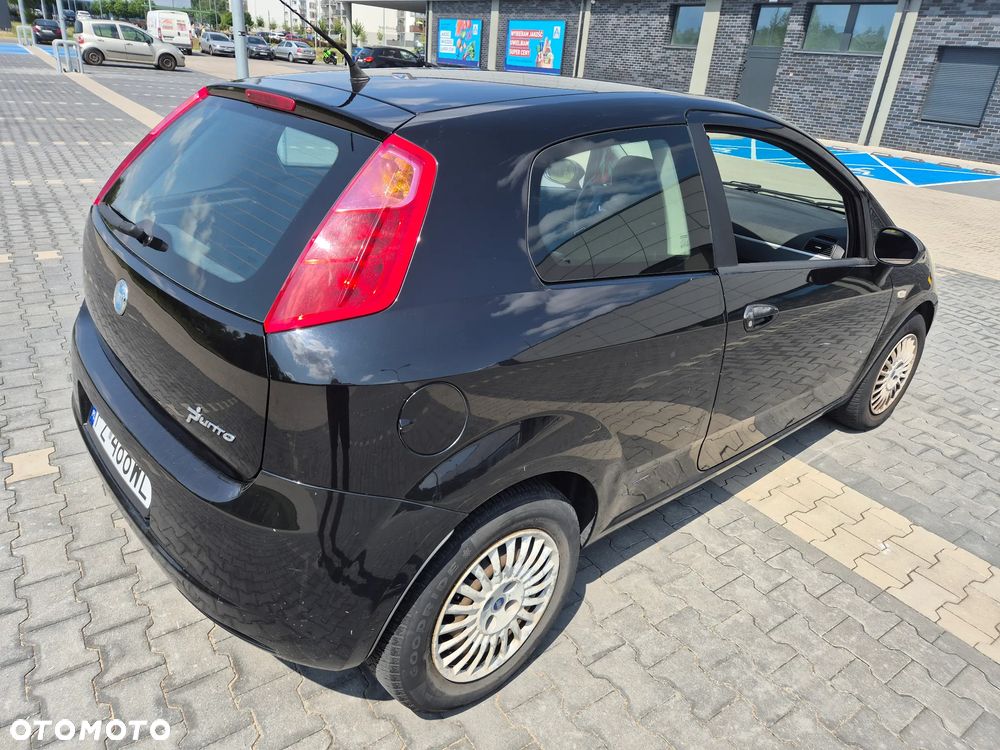 Fiat Grande Punto - 5